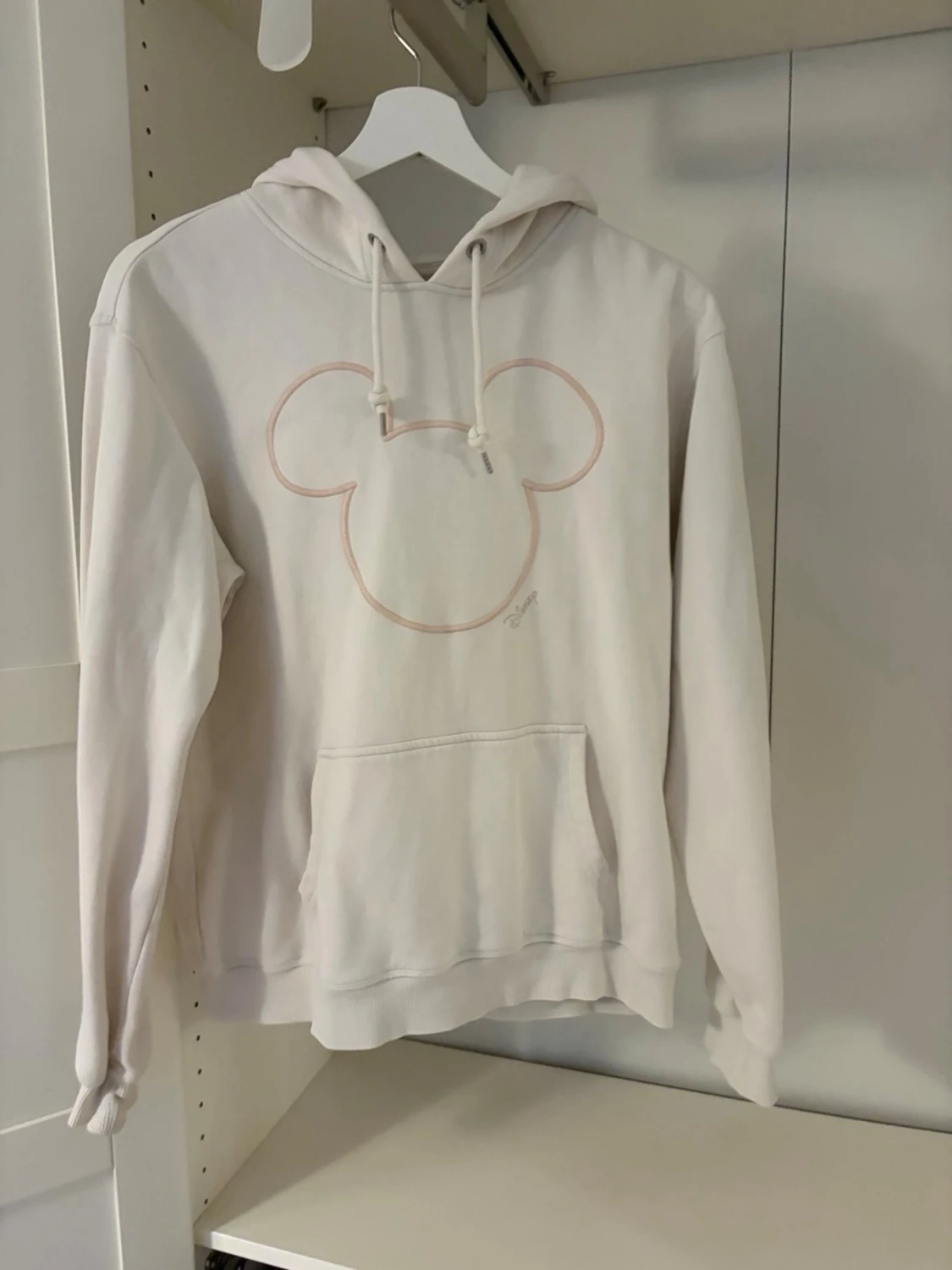 Vit hoodie med Mickey Mouse-tryck