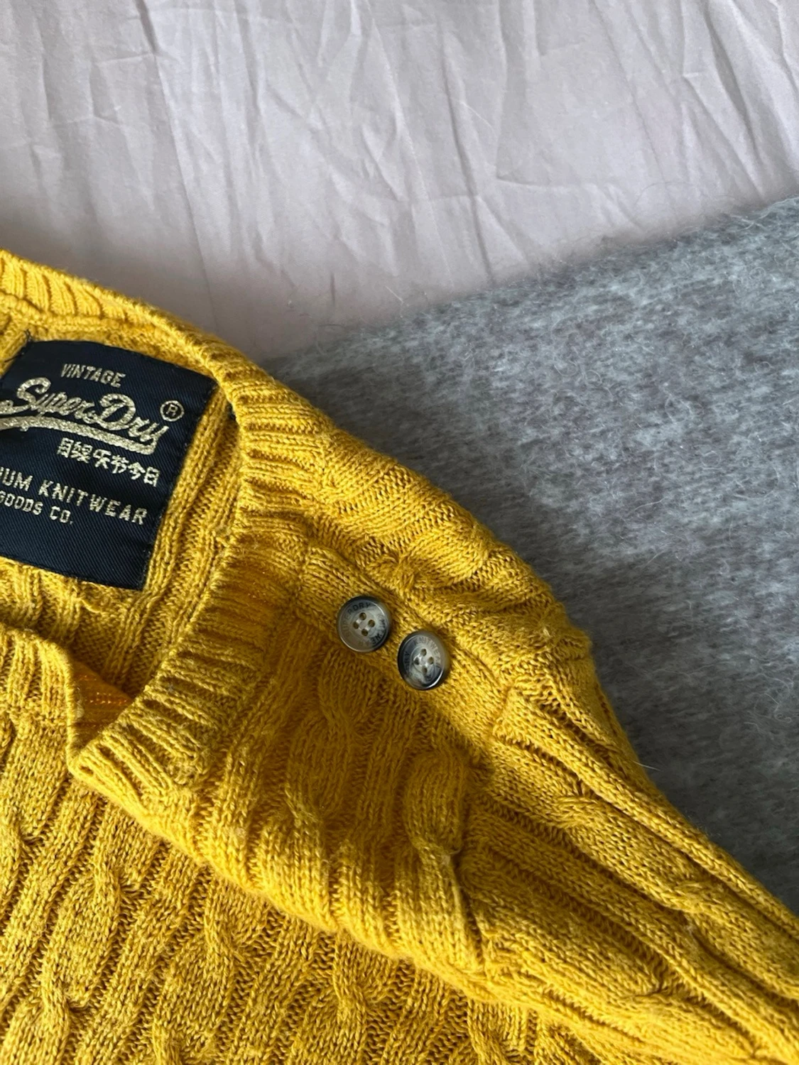 Gul kabelstickad tröja Superdry - 3