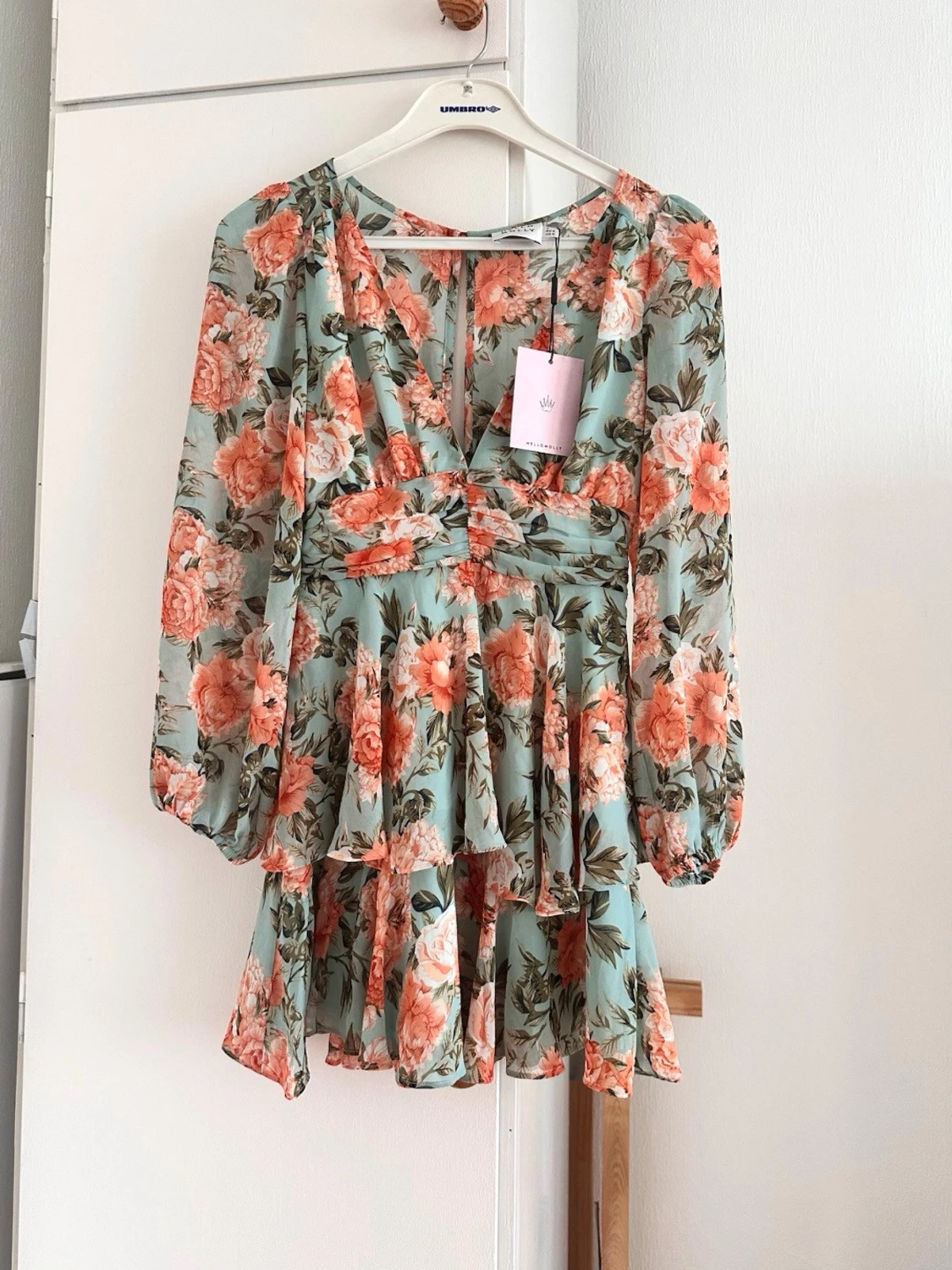 Blommig kortklänning från Hello Molly