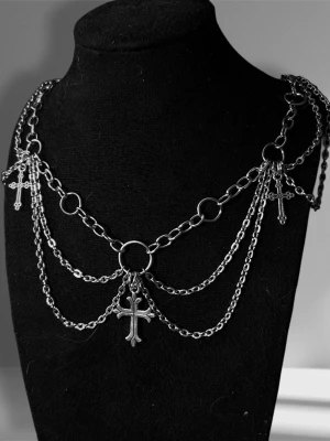 Handmade alternative necklace in stainless steel  - 🕷️Handmade necklace by me ⛓️Material: Stainless Steel 🖤Adjustable length 40cm+5cm  🖤Jewerly care:  – Avoid longer contact with water – Avoid excessive perfume, lotions, and chemicals – Do not sleep or exercise while wearing  Proper care helps maintain appearance and longevity ✨  Feel free to check out my other pieces- bundle discounts available💸  The price list is set based on material costs, my working hours and based on unique designs and other costs.  #gothjewelry #handmadejewelry #altjewelry 