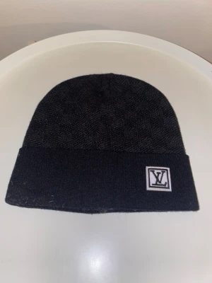 Lv mössa  - Helt nytt 