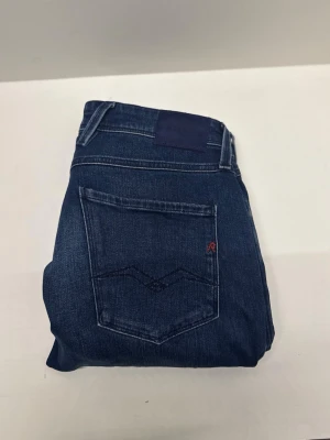 Replay jeans - Säljer nu dessa snygga Replay jeans, skriv vid frågor eller pris.