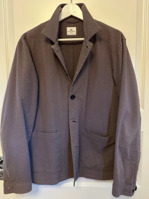 John Henric Overshirt  - Grym overshirt från John Henric, storlek M!