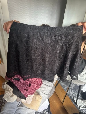 Lace kjol - Fin lace kjol