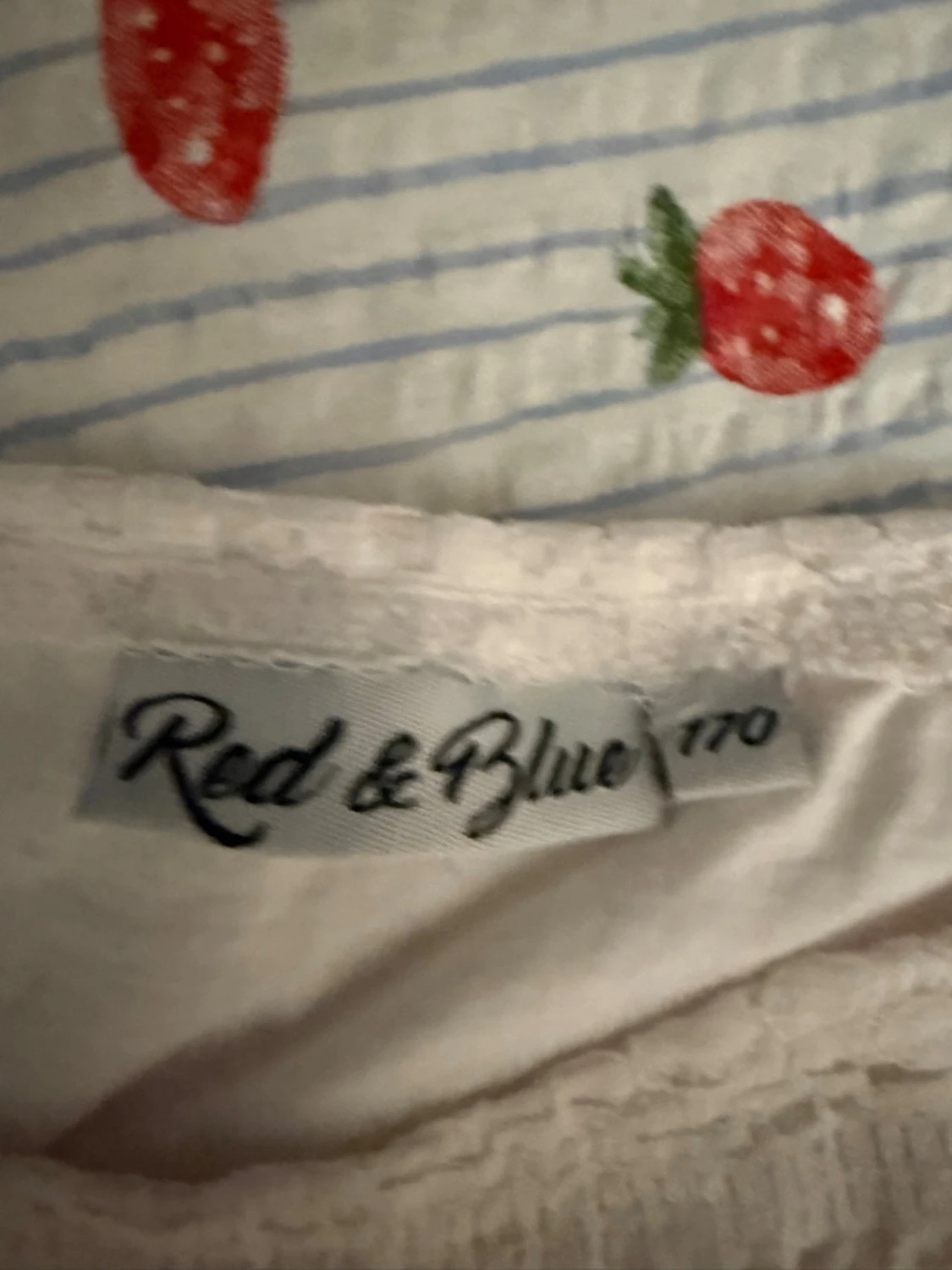 Vit spetsklänning från Red & Blue - 1