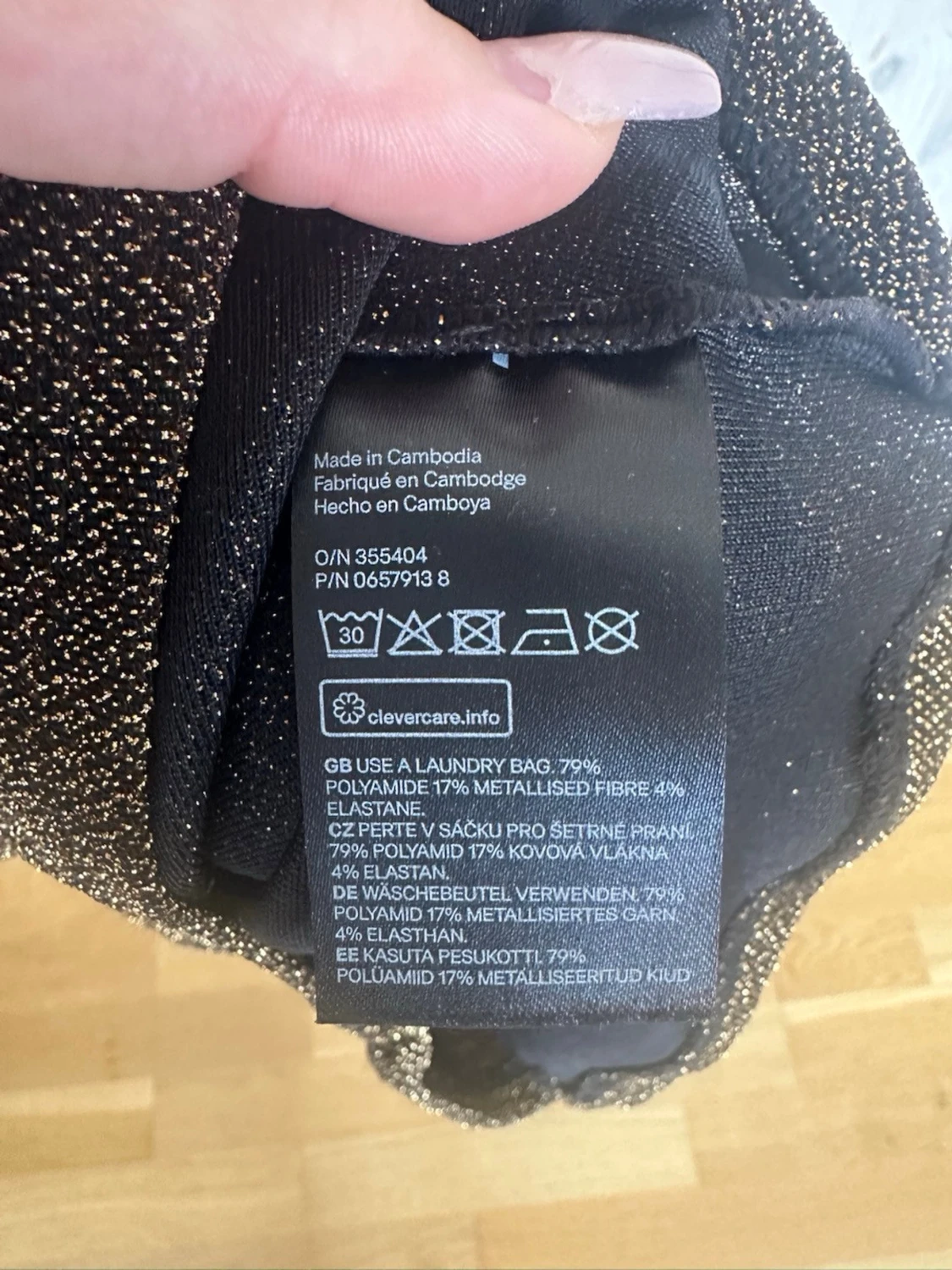 Glittrig linne-topp från H&M Divided - 2