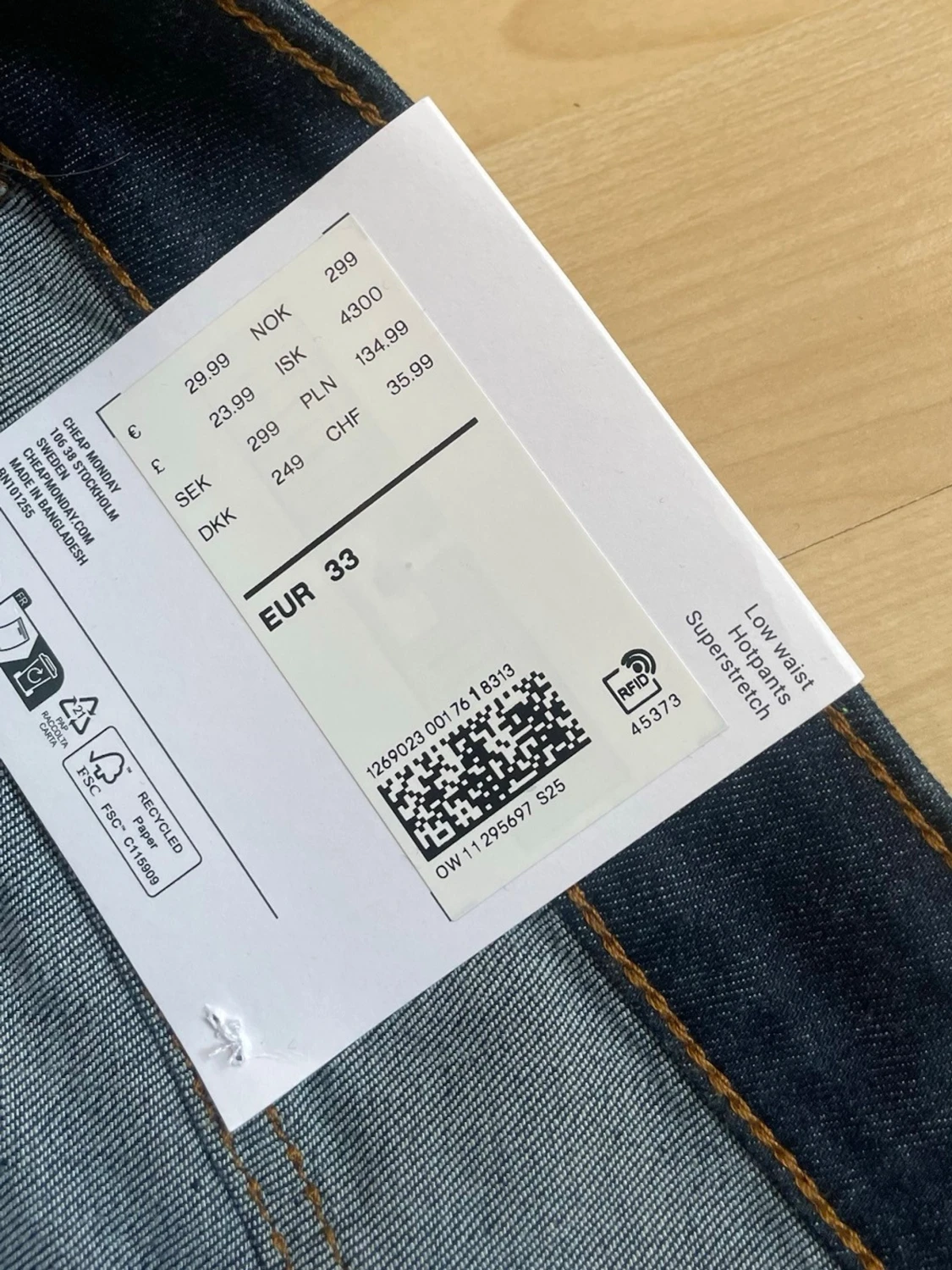 Mörkblå jeansshorts med dragkedja - 5