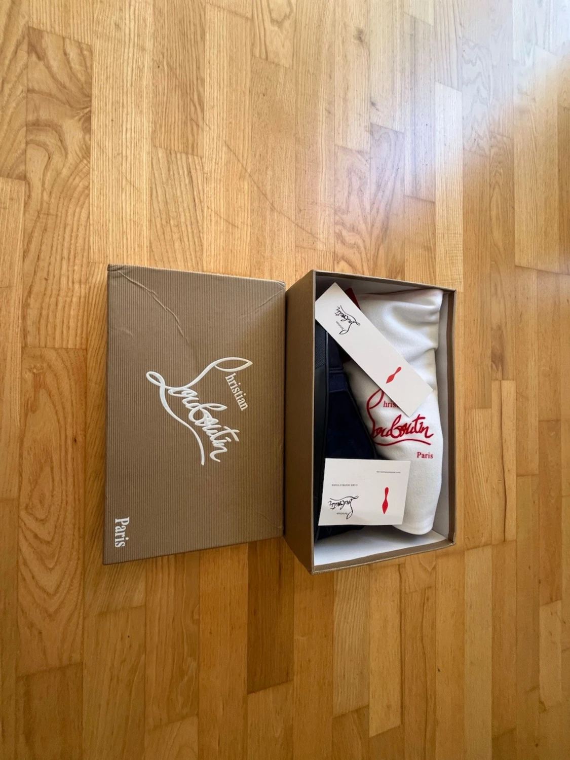 Svarta sneakers från Christian Louboutin - 3