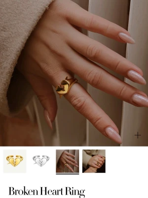 Guldfärgad Broken Heart Ring - Söker denna ring från Lyla skriv gärna om ni säljer den💕