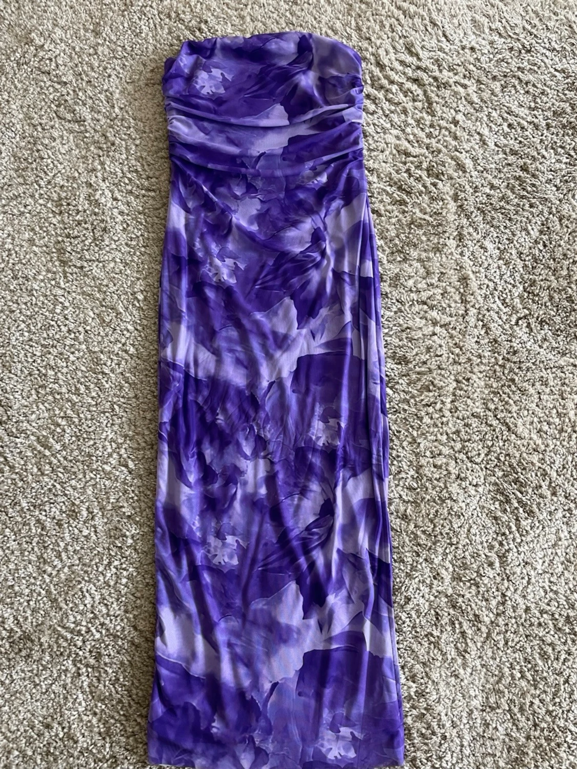 Lila klänning stretch storlek M/L oanvänd  - 3
