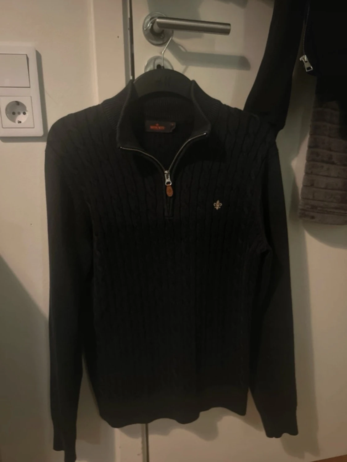 Morris half zip