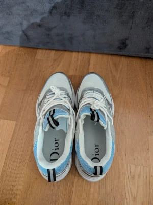 Neck Warmer - Helt Oanvända!