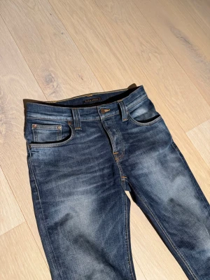  Nudie grim Tim  - Säljer dessa feta nudie grim Tim i toppskick storlek 28/32, hör av er vid frågor!!!