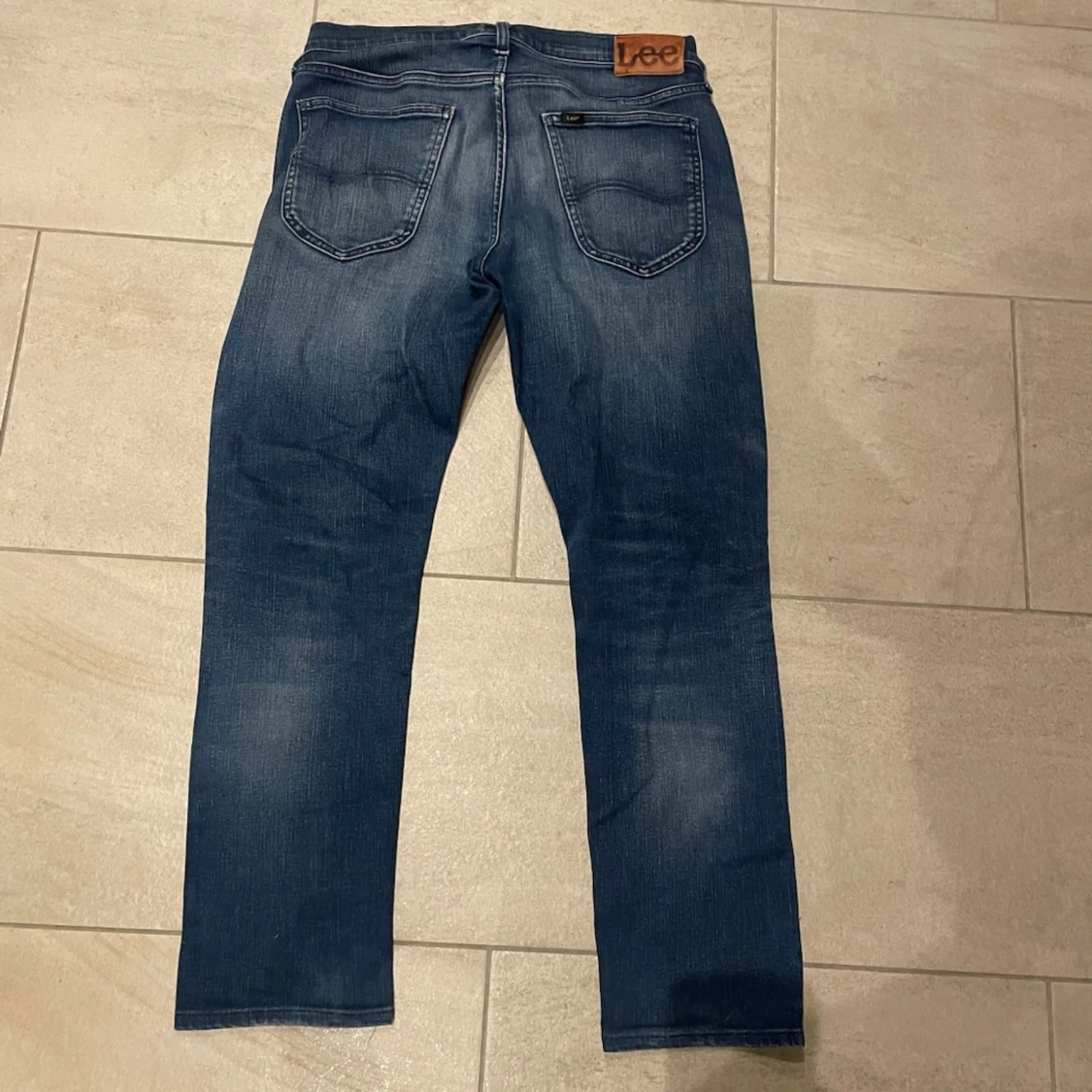 Blå Lee jeans med raka ben - 2