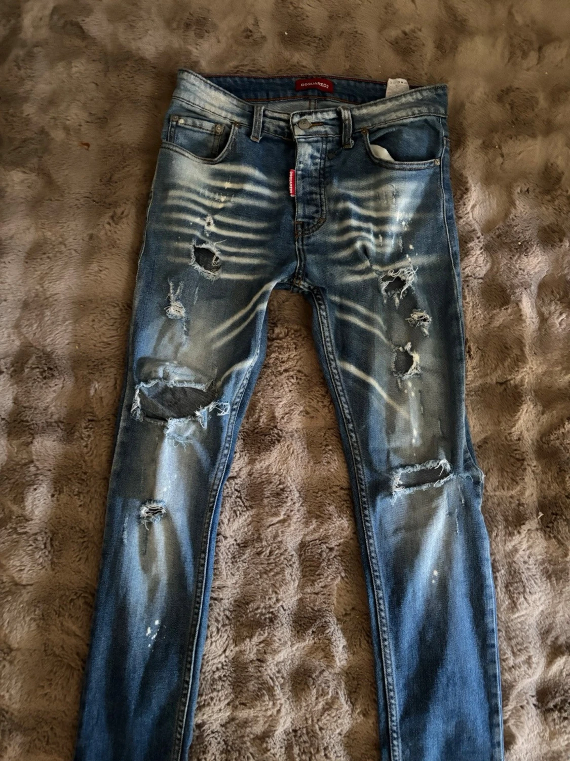 Blå slitna jeans från Dsquared2