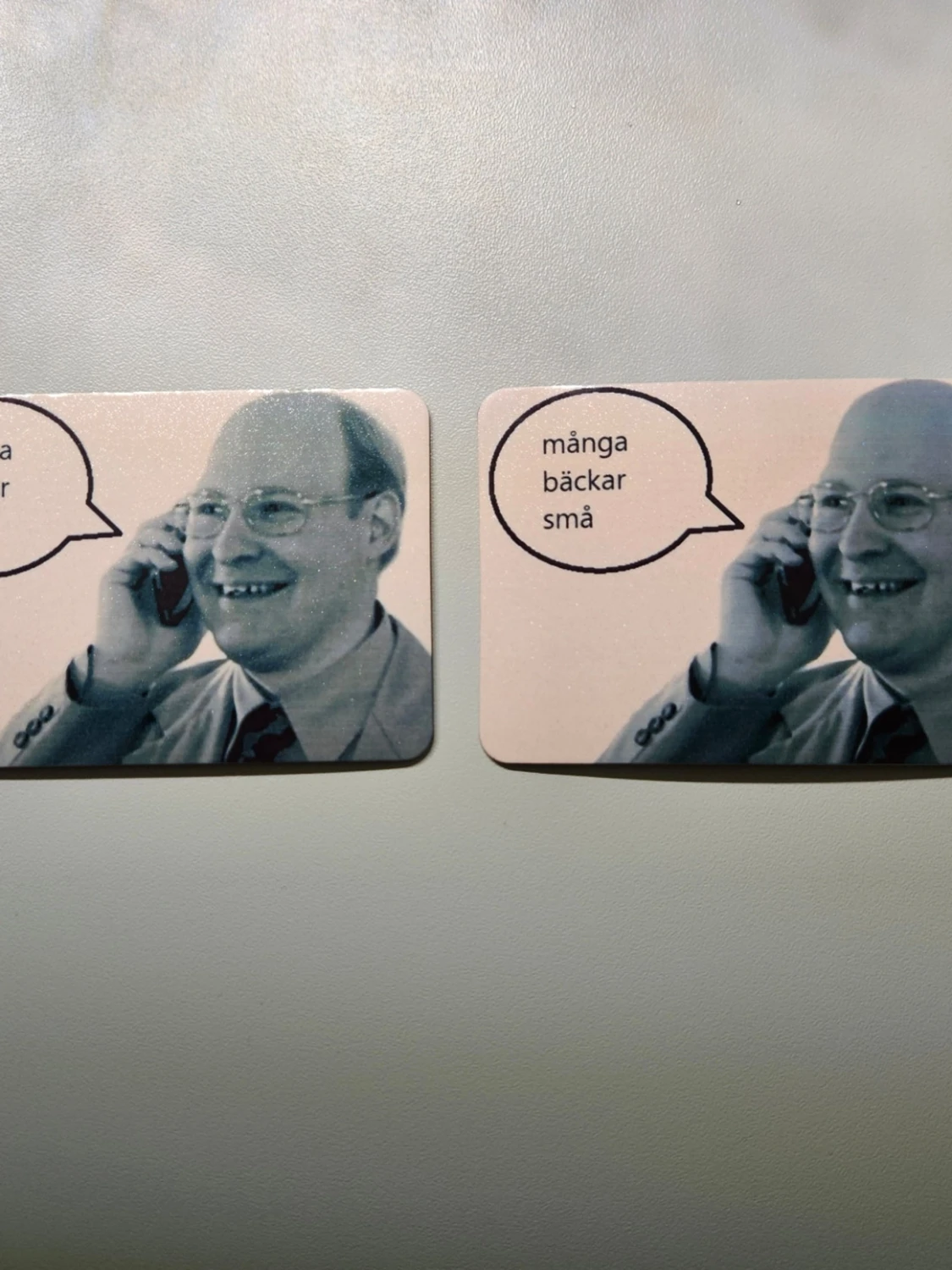 Kylskåpsmagnet med rolig Solsidan tema