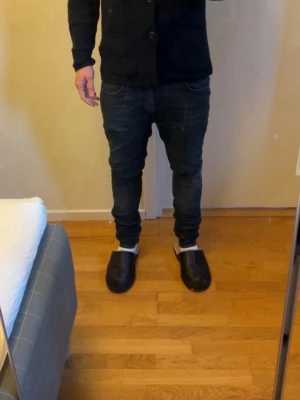 Tiger of Sweden - Storlek:31 Skick:10/10 nypris: 1200kr