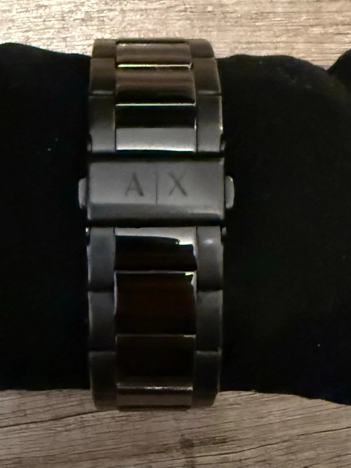 Svart klocka från Armani Exchange - 1