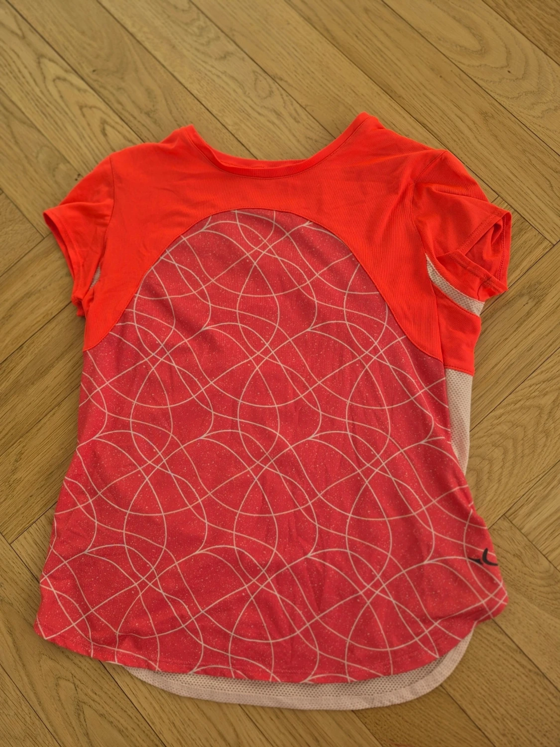 Röd mönstrad träningstopp Nike