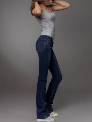 G rise jeans - Säljer mina supersnygga och väldigt lågmidjade g rise jeans som tyvärr inte passar, strl xs regular och är i nyskick då de endast är använda ett fåtal gånger. Köpta för 1100 därav priset