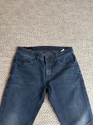 Dondup George jeans  - Dondup jeans - Modell: George- Storlek: 34 - skick: 9,5/10