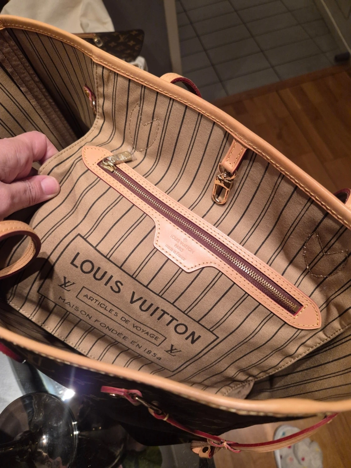 Louis Vuitton Neverfull Monogram - 2