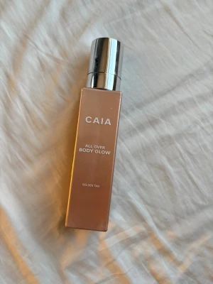 caia body glow - caia body glow mer än hälften kvar näst in till full. pris går att diskutera. 