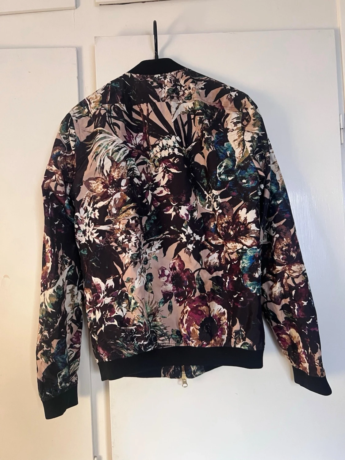 Blommig bomberjacka  - 6