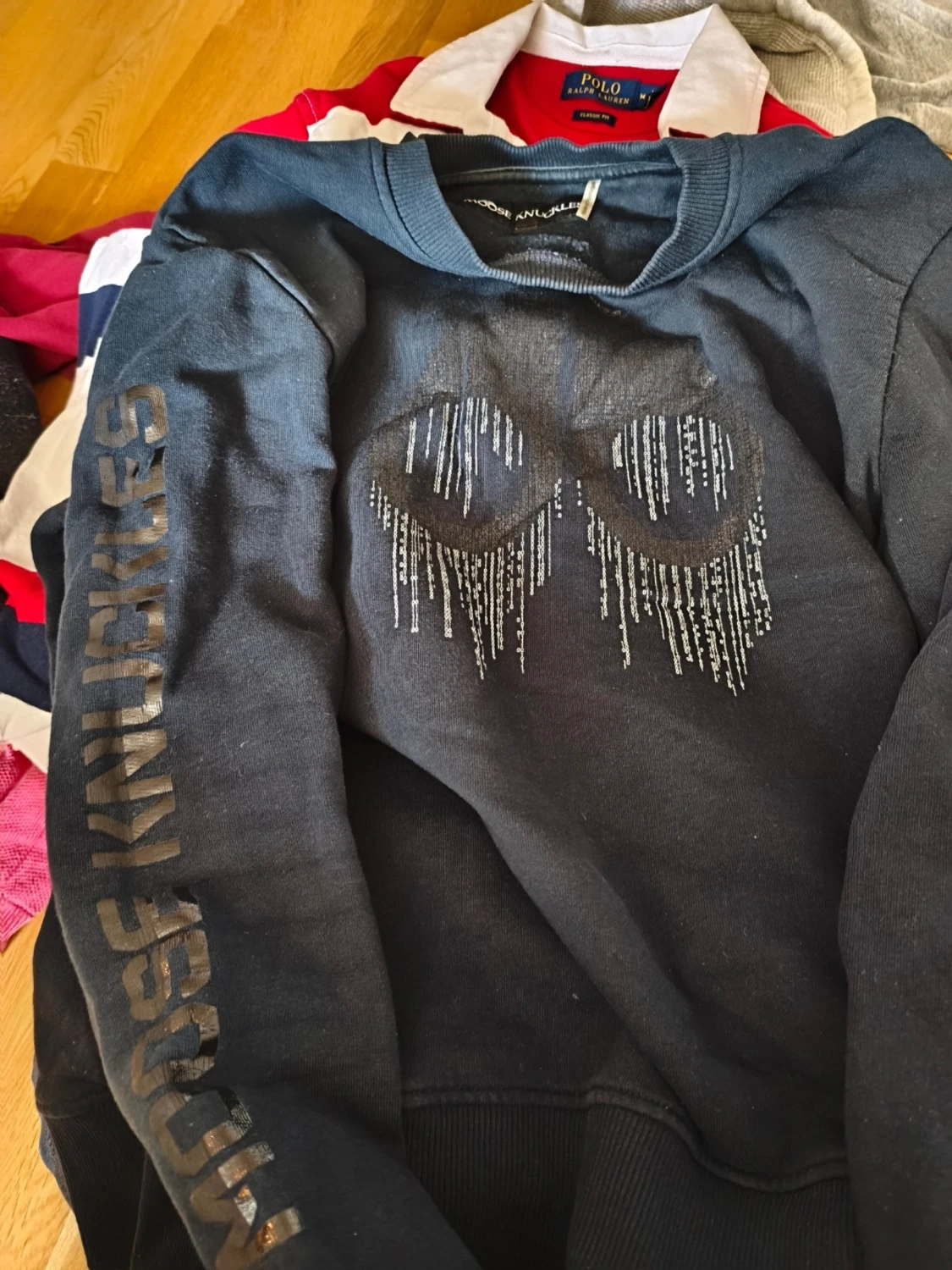 Svart sweatshirt Moose Knuckles