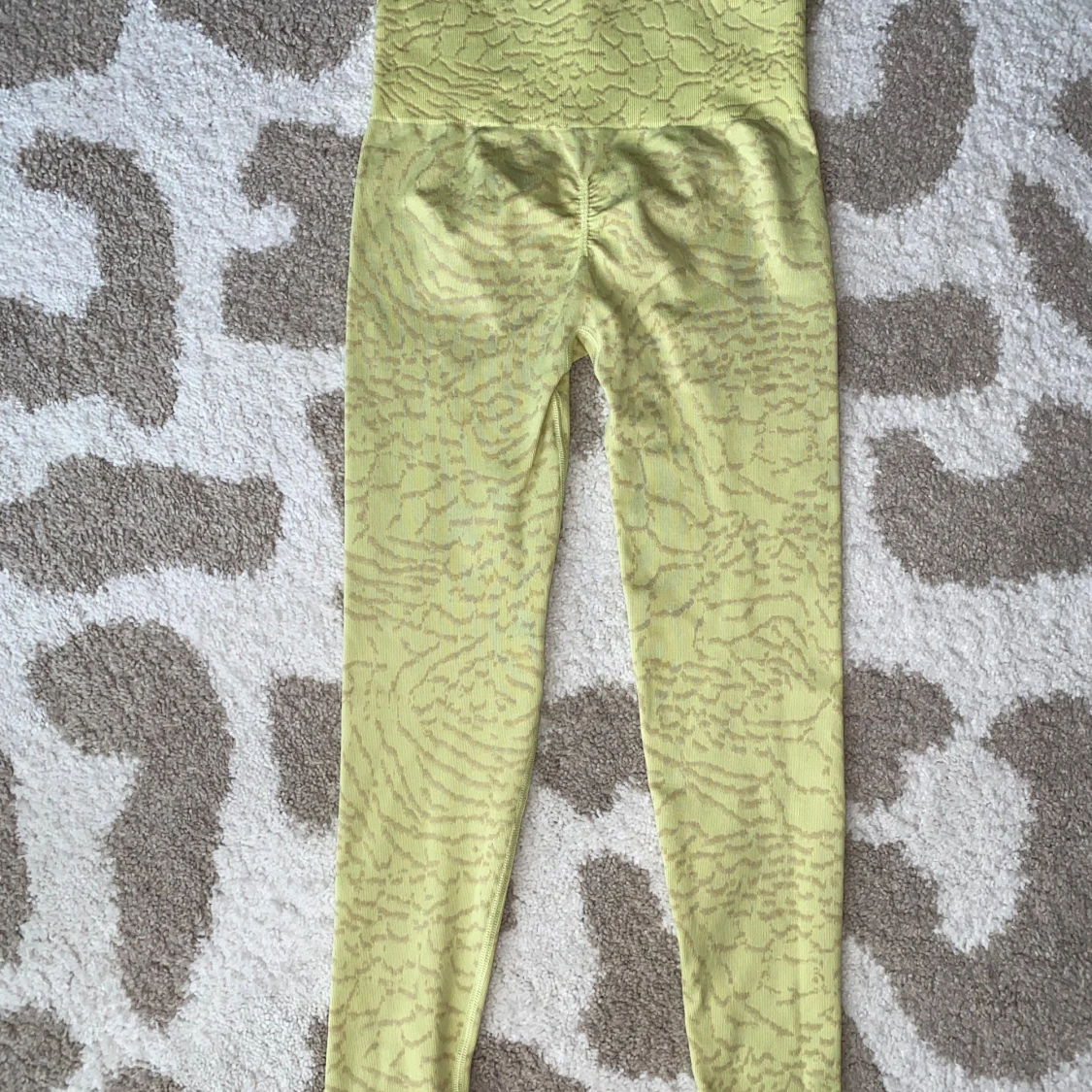 gymshark animal adapt tights - 92