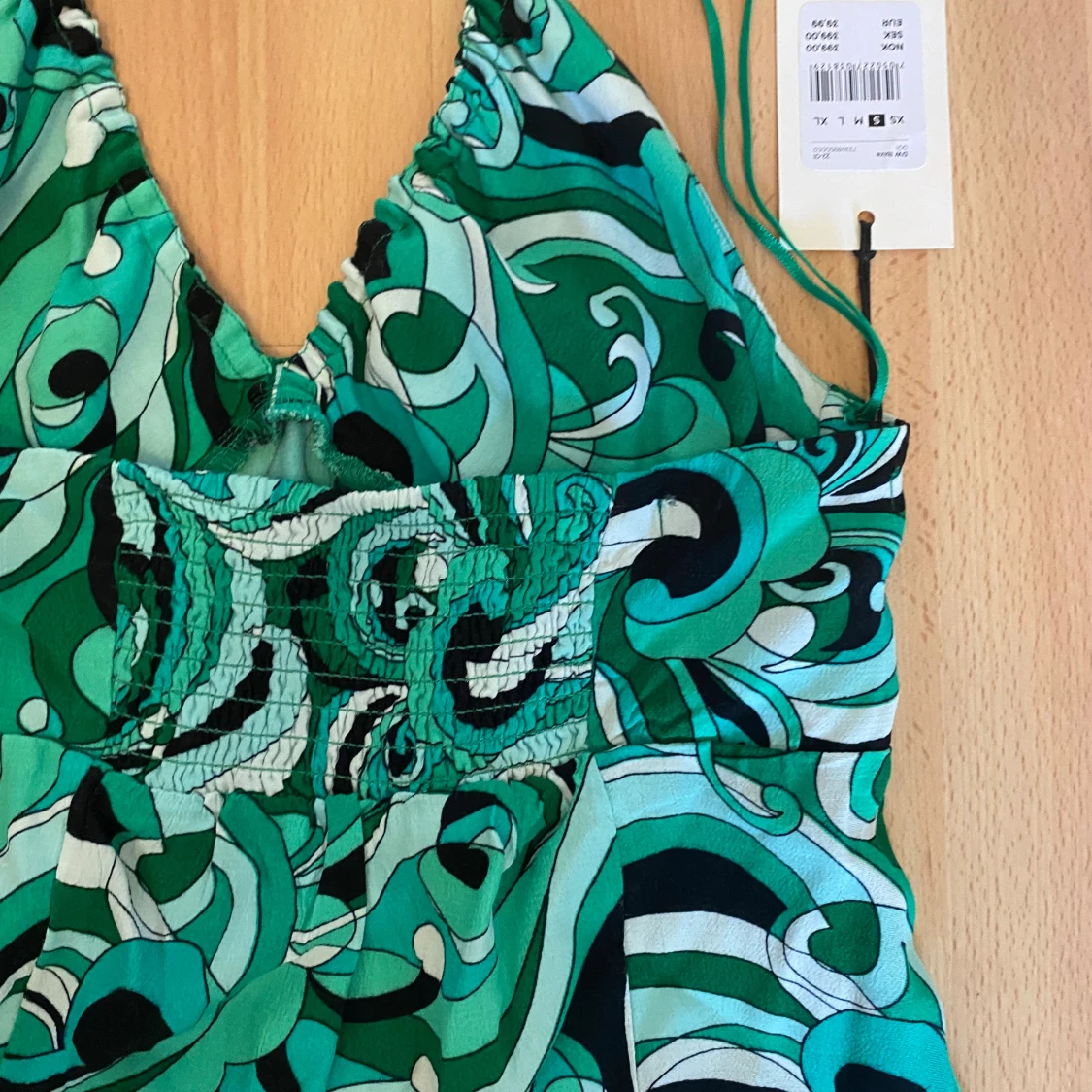 Halterneck klänning - 91