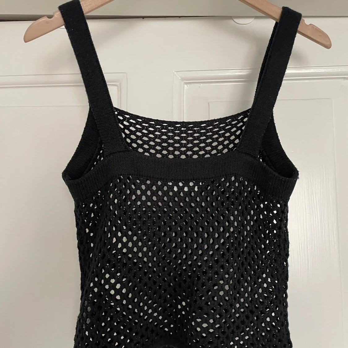 Fin virkad topp i storlek S  - 90