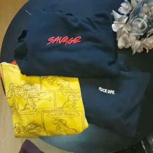 Hoodie bundle - 3 använda hoodies i XL-XXL Säljs tilsammans! TRYCK EJ PÅ KÖP NU!!