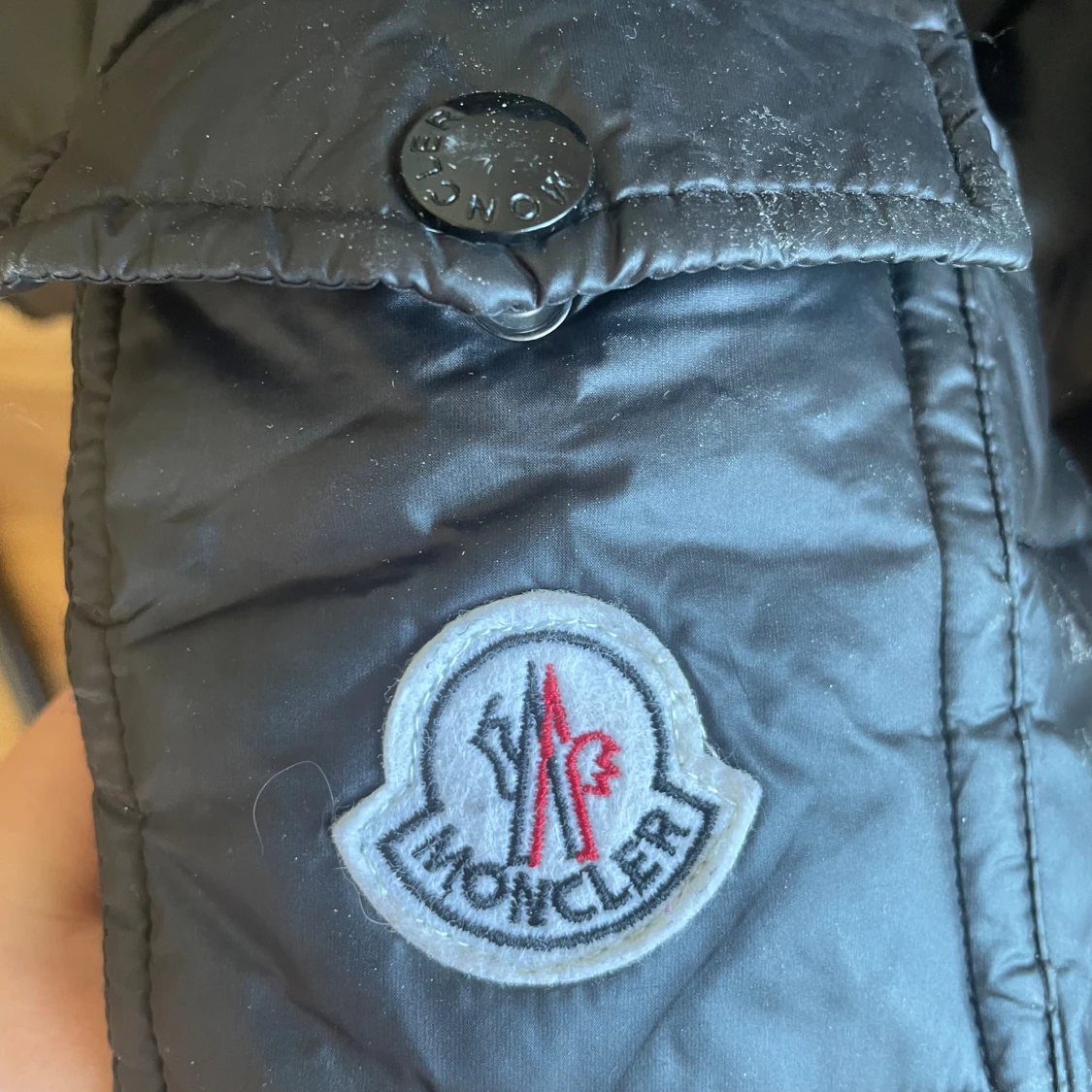Moncler jacka  - 93