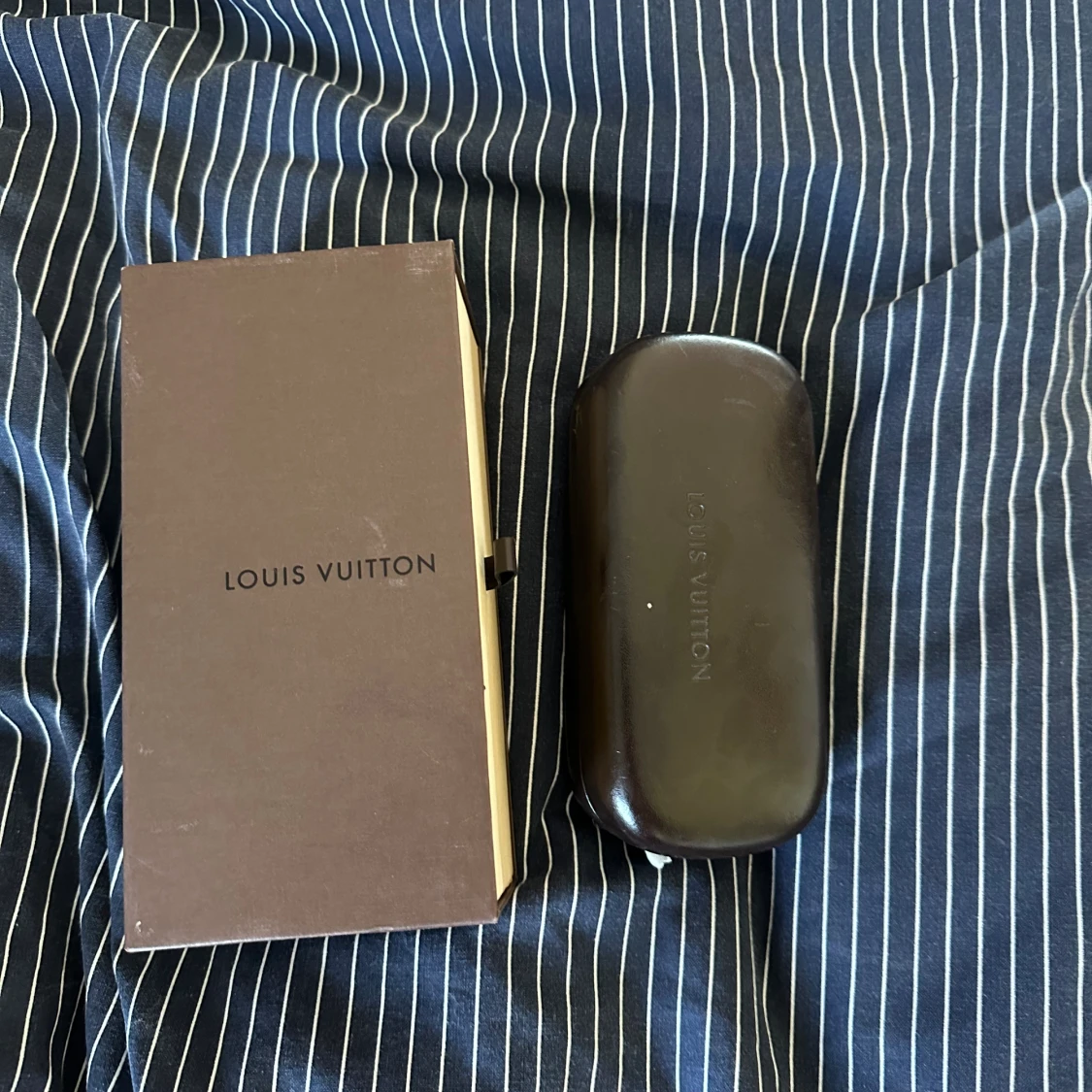 Louis Vuitton solglasögon  - 91