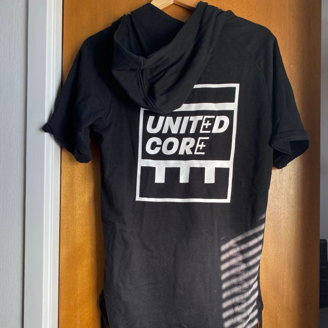 Kortärmad hoodie  - 91