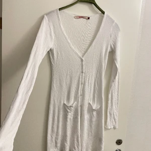 Vit kofta storlek L - Vit kofta storlek L