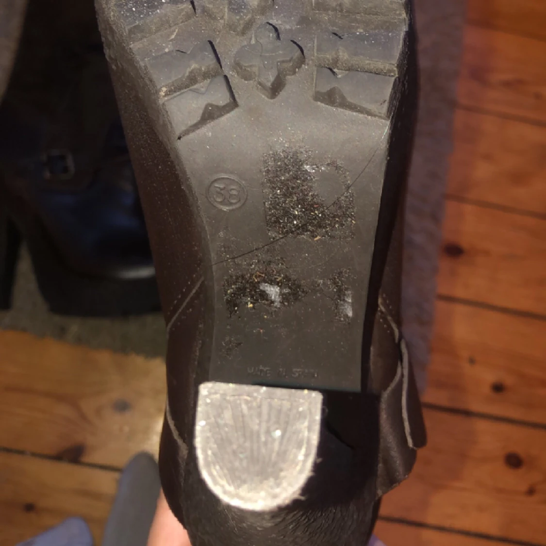 Höga vinterskor/höstskor  - 90