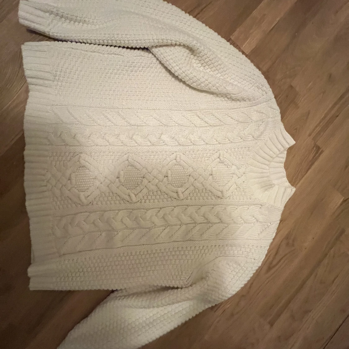 Stickad tröja  - 90