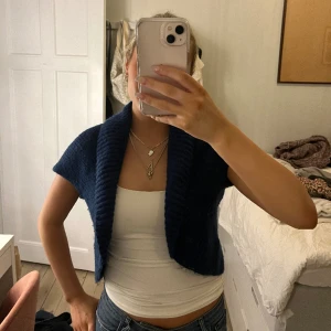 Bolero - Jättefin blå bolero😍