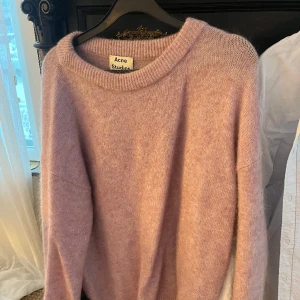 Rosa ulltröja från Acne - som ny, ulltröja från acne i rosa: stl s