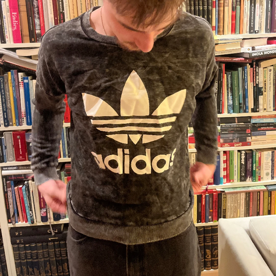 Adidas sweatshirt 