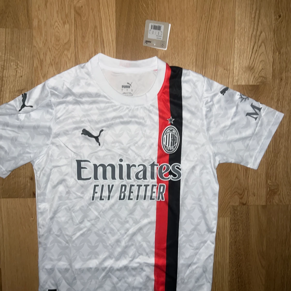 Ac milan fotbollströja 