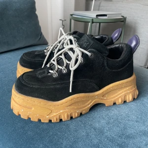 Eytys angel sneakers  - Passar 40