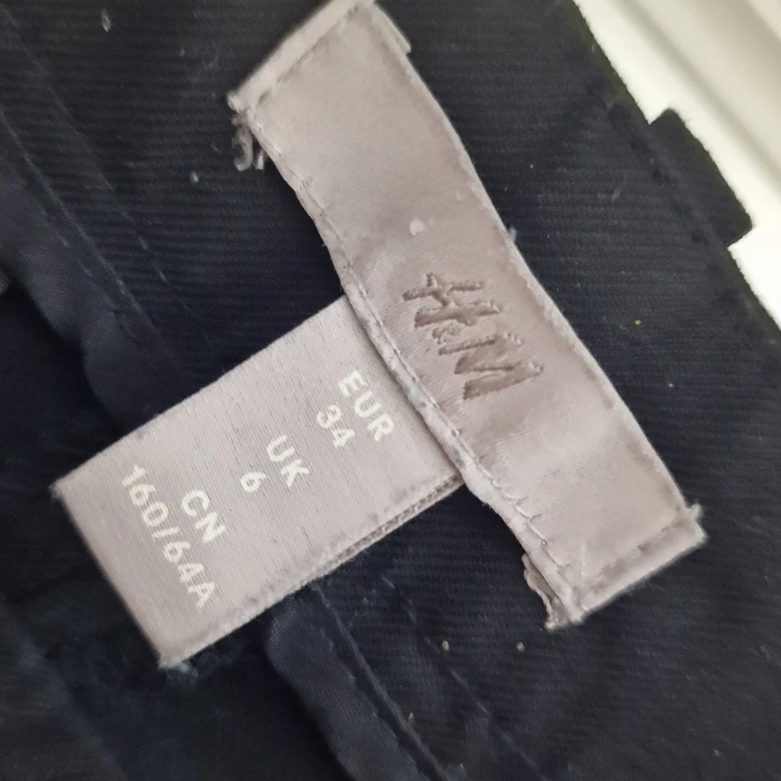 Kostymbyxor storlek xs  - 91