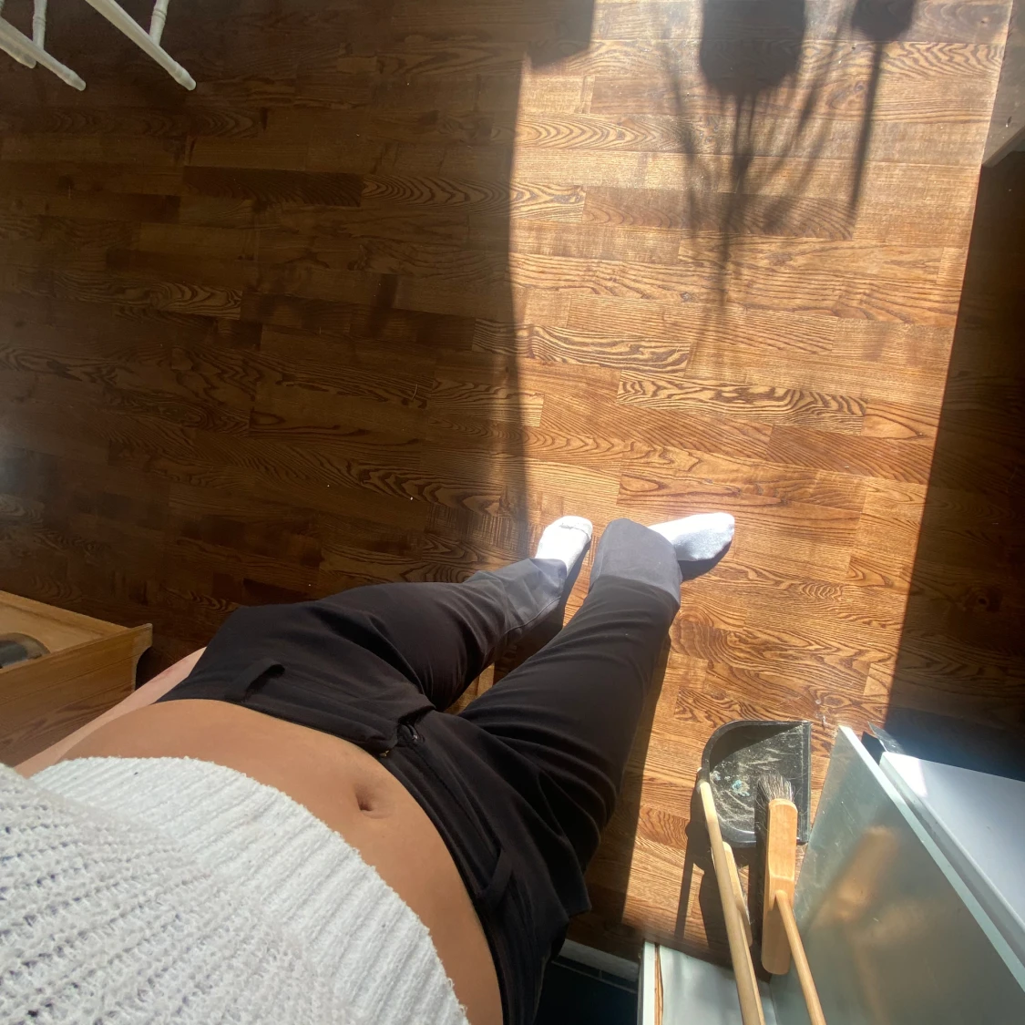 Säljer kostym byxor från Bik bok. - 90