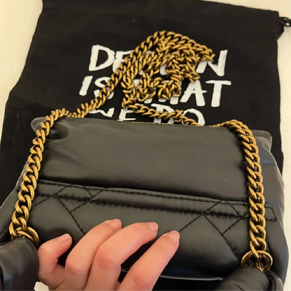 Kurt geiger väska - 90