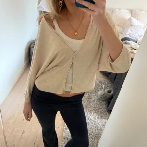 Kofta  - Så fin kofta nästan oanvänd