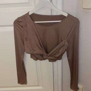 Snygg Topp - Oanvänd🤍 Storlek: S/xs 