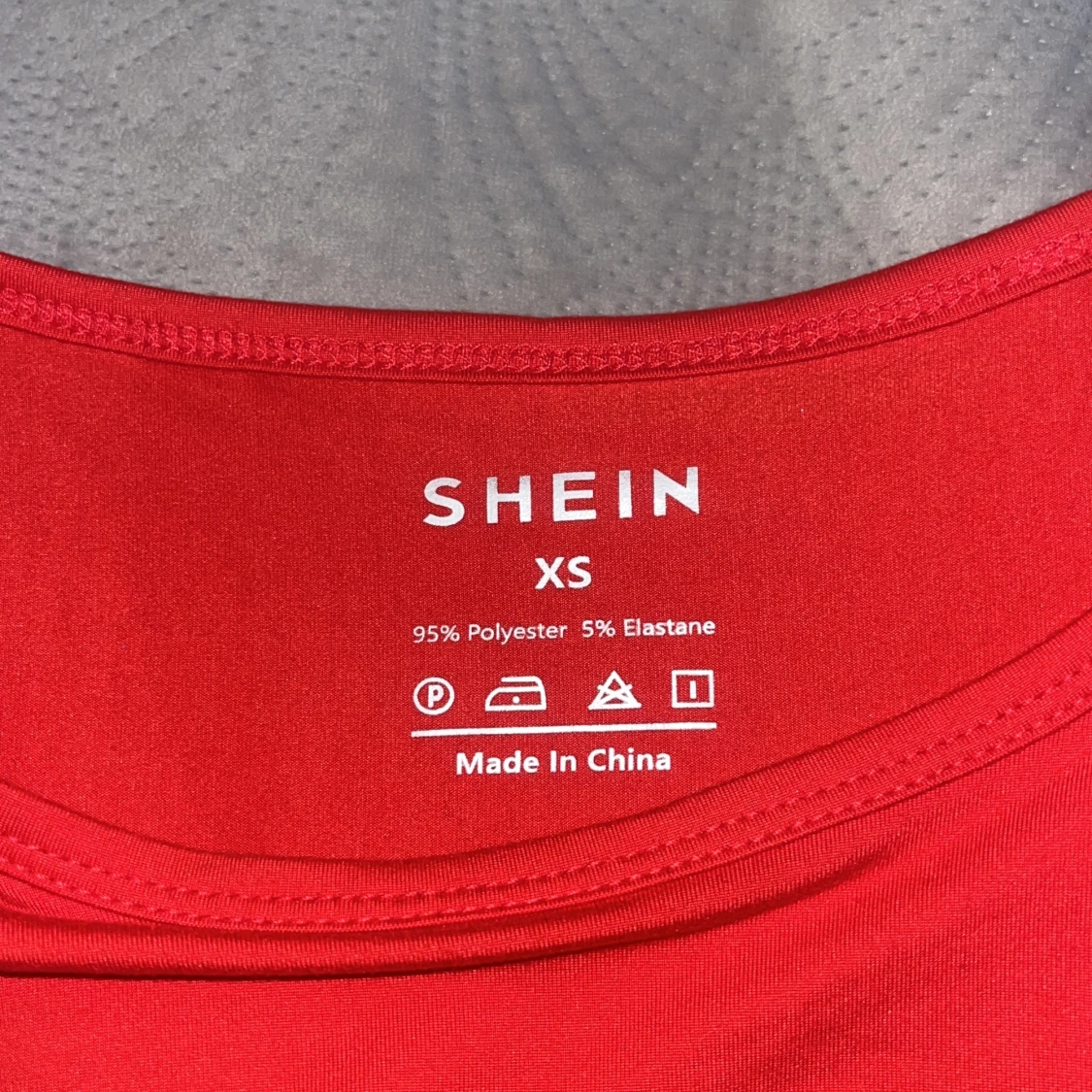 Långärmad tröja, XS men väldigt stretchig - 90